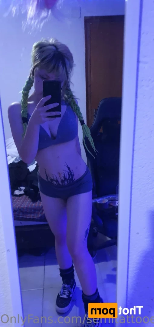 Dizzy [ semitattooedgoth ] Onlyfans leaked photo 12924718 on Hotleaks.tv