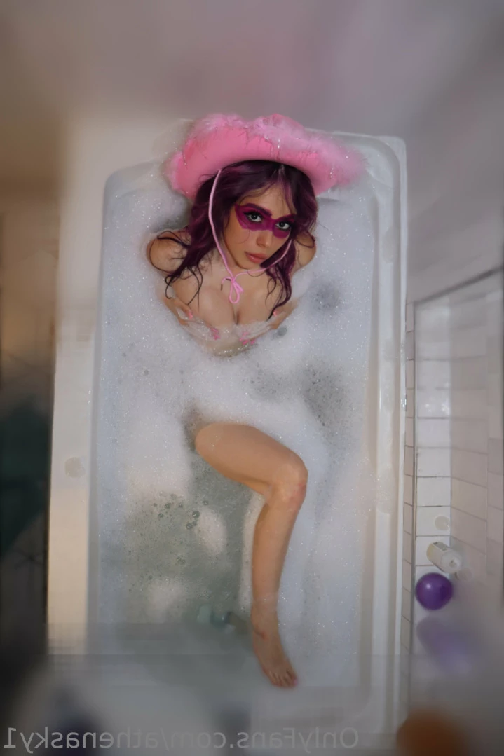 ATHENA NEXT DOOR 🚪❤️‍🔥 [ athenasky1 ] Onlyfans leaked photo 11699733 on Hotleaks.tv
