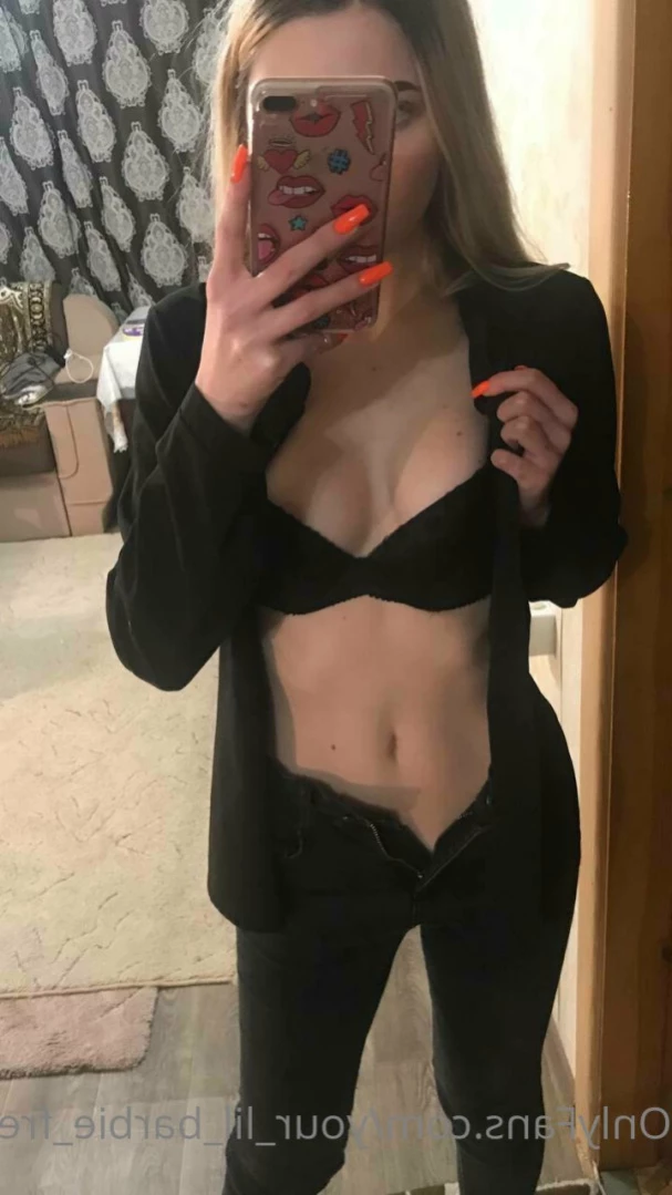 Your Stacy Barbie 💙💛 [ your_stacy_barbie ] Onlyfans leaked photo 11889076 on Hotleaks.tv