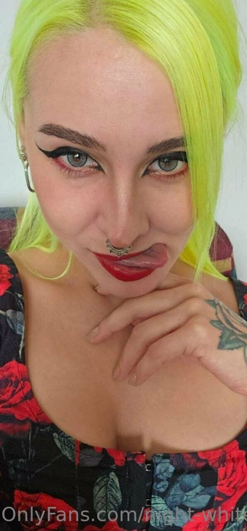 Night White Witch [ night-white-witch ] Onlyfans leaked photo 18416051 on Hotleaks.tv
