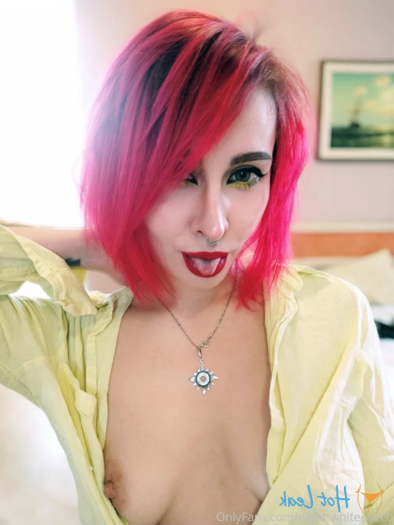 Night White Witch [ night-white-witch ] Onlyfans leaked photo 16398872 on Hotleaks.tv
