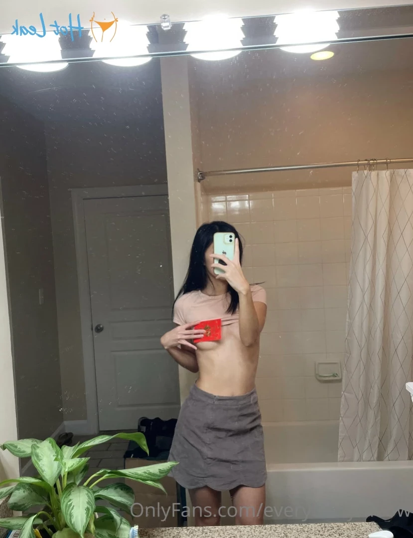 Everybody Meow [ everybodymeow ] Onlyfans leaked photo 11451193 on Hotleaks.tv