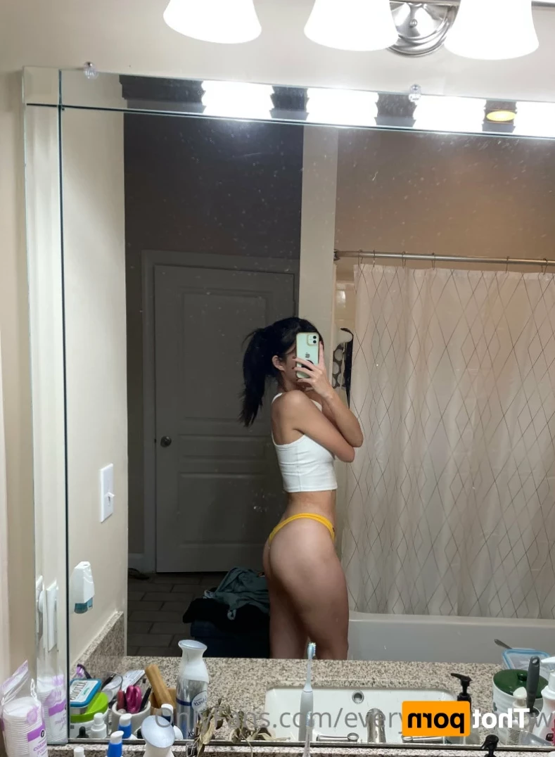 Everybody Meow [ everybodymeow ] Onlyfans leaked photo 12209687 on Hotleaks.tv