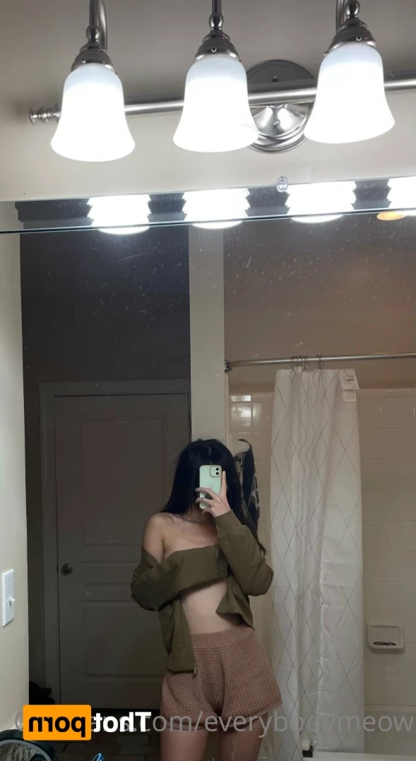 Everybody Meow [ everybodymeow ] Onlyfans leaked photo 12605759 on Hotleaks.tv