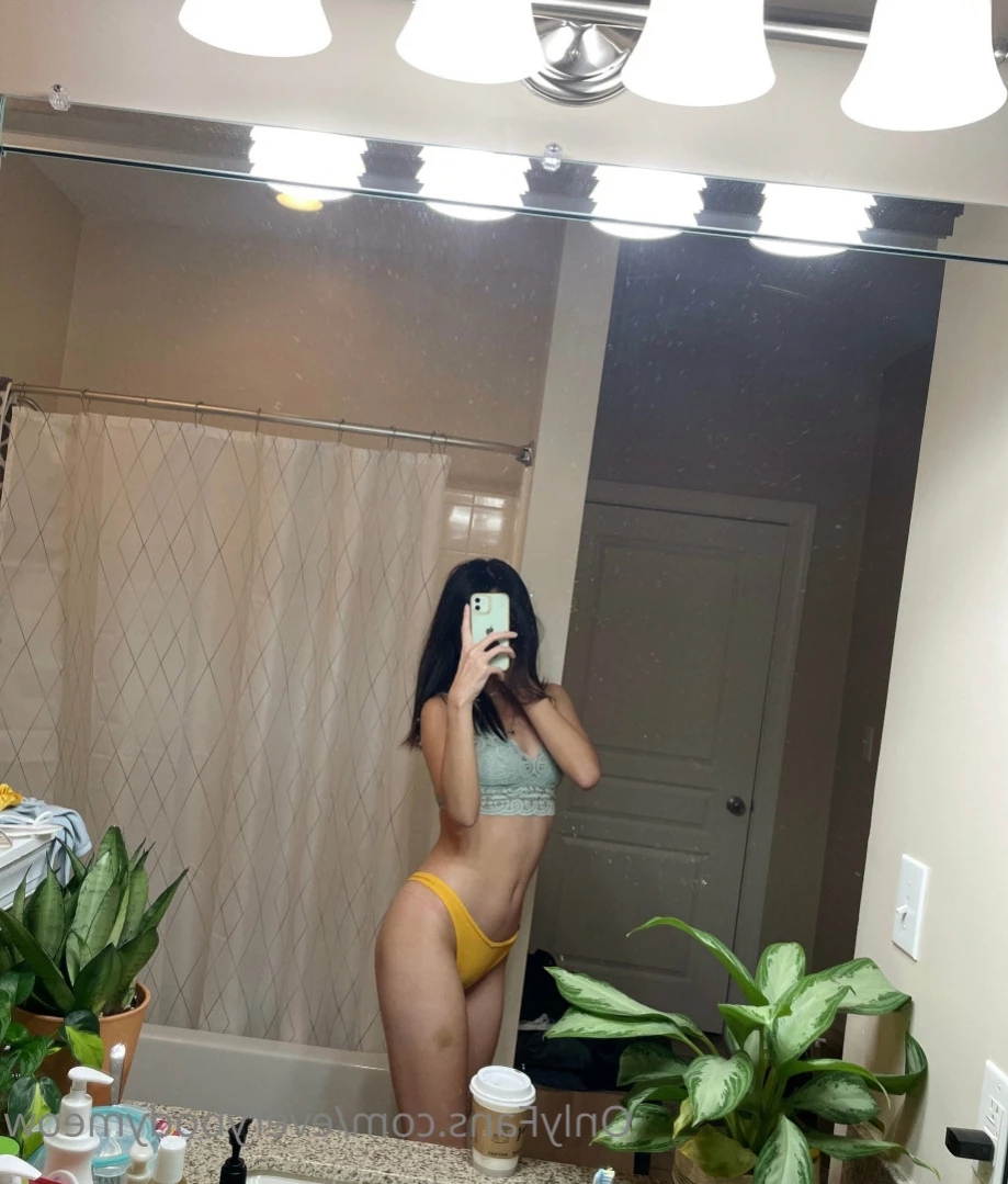Everybody Meow [ everybodymeow ] Onlyfans leaked photo 15470958 on Hotleaks.tv