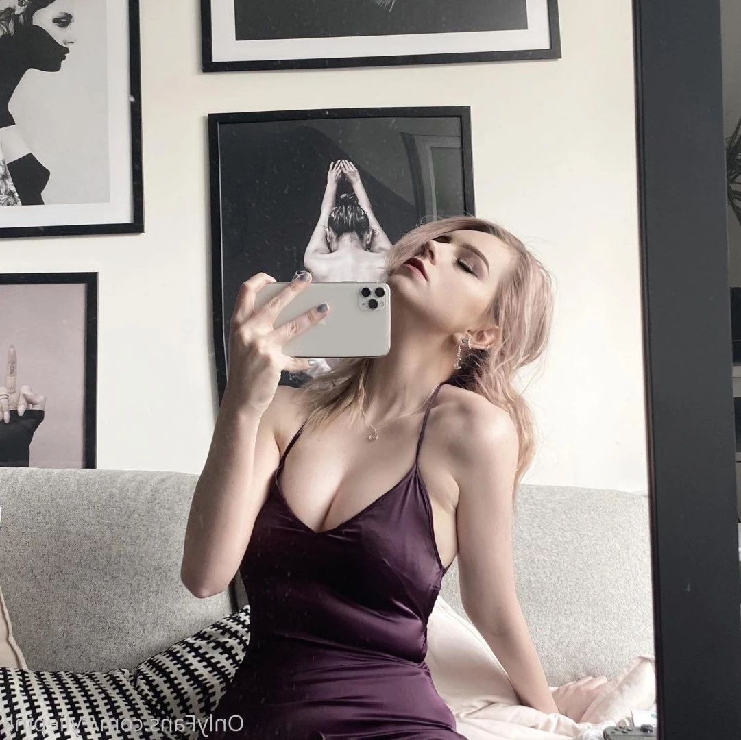 ALT GIRL 💫💕 TOP 0.76% [ ryliepink ] Onlyfans leaked photo 1047700 on Hotleaks.tv
