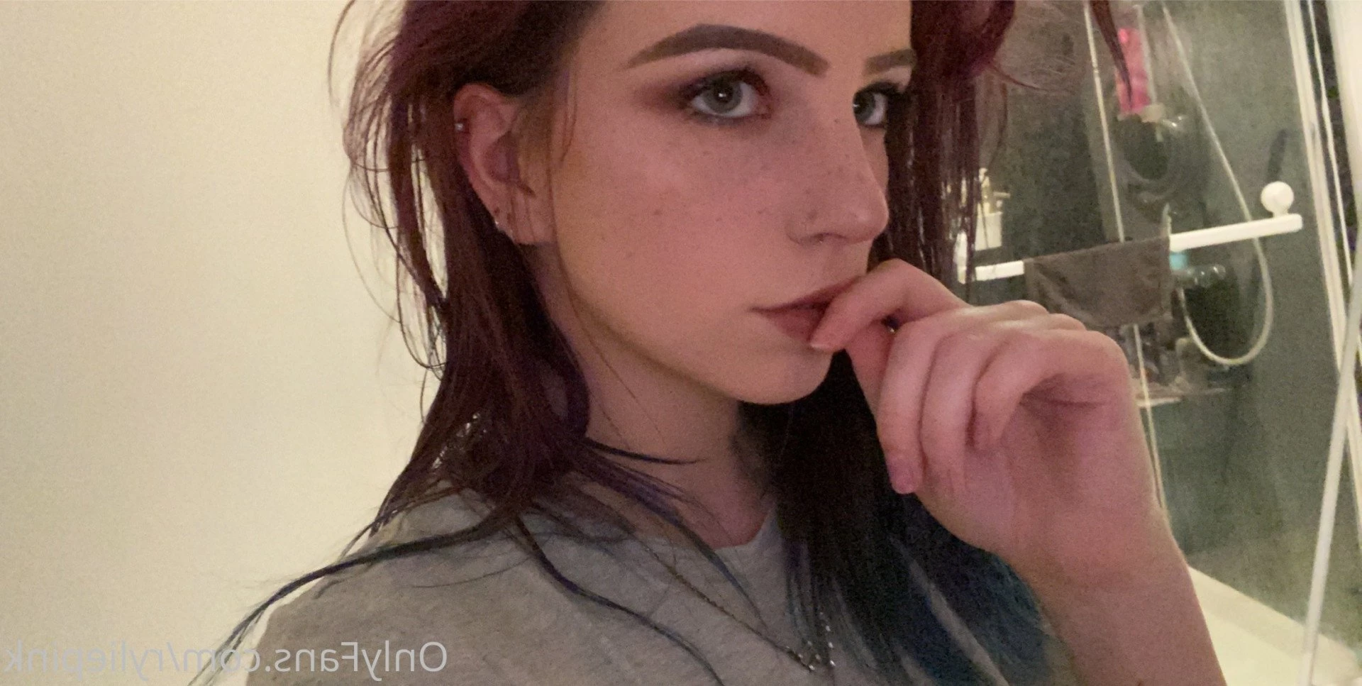 ALT GIRL 💫💕 TOP 0.76% [ ryliepink ] Onlyfans leaked photo 1047733 on Hotleaks.tv