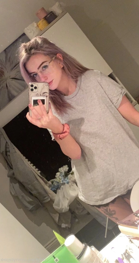 ALT GIRL 💫💕 TOP 0.76% [ ryliepink ] Onlyfans leaked photo 1047791 on Hotleaks.tv