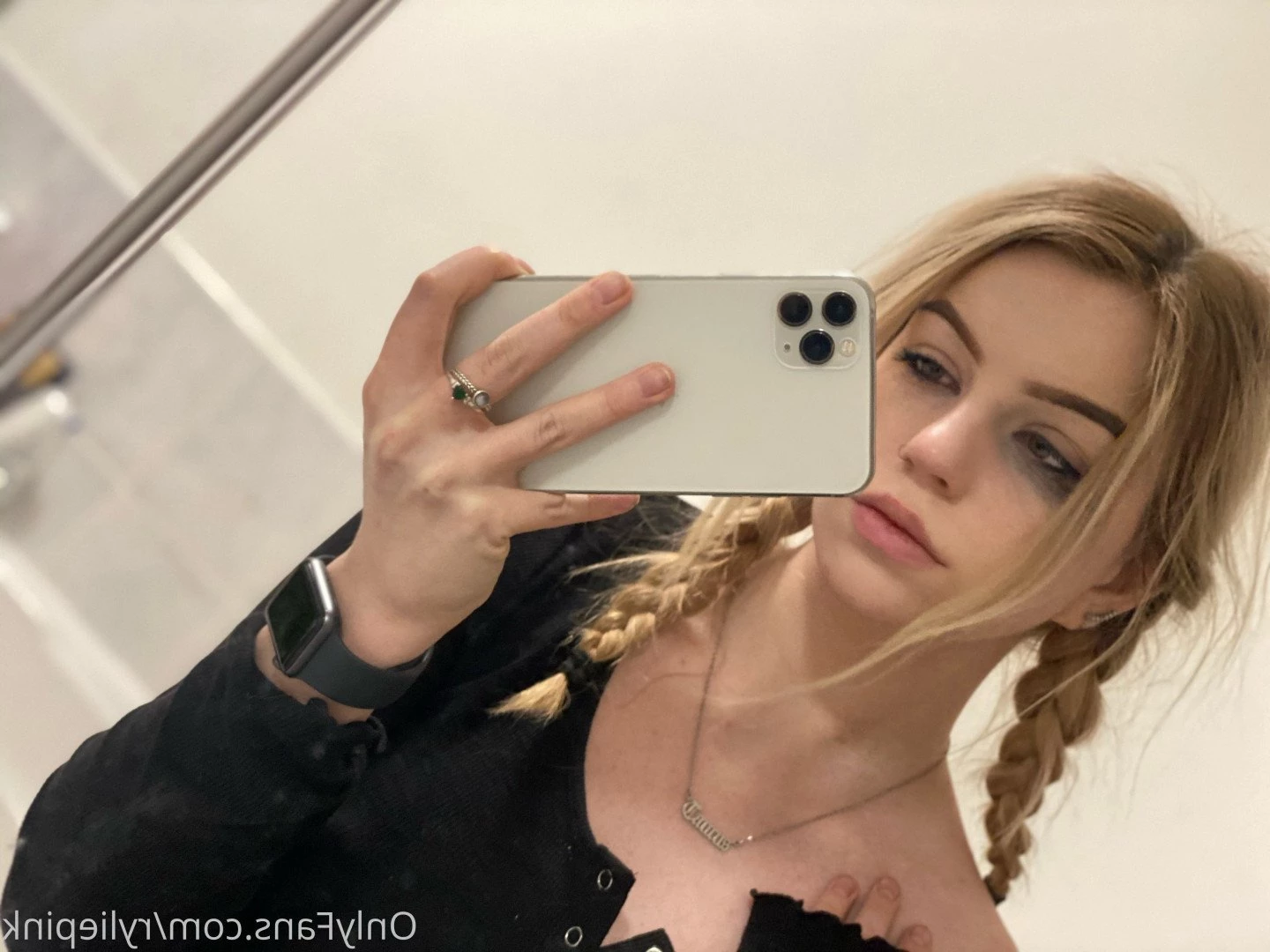 ALT GIRL 💫💕 TOP 0.76% [ ryliepink ] Onlyfans leaked photo 1047956 on Hotleaks.tv