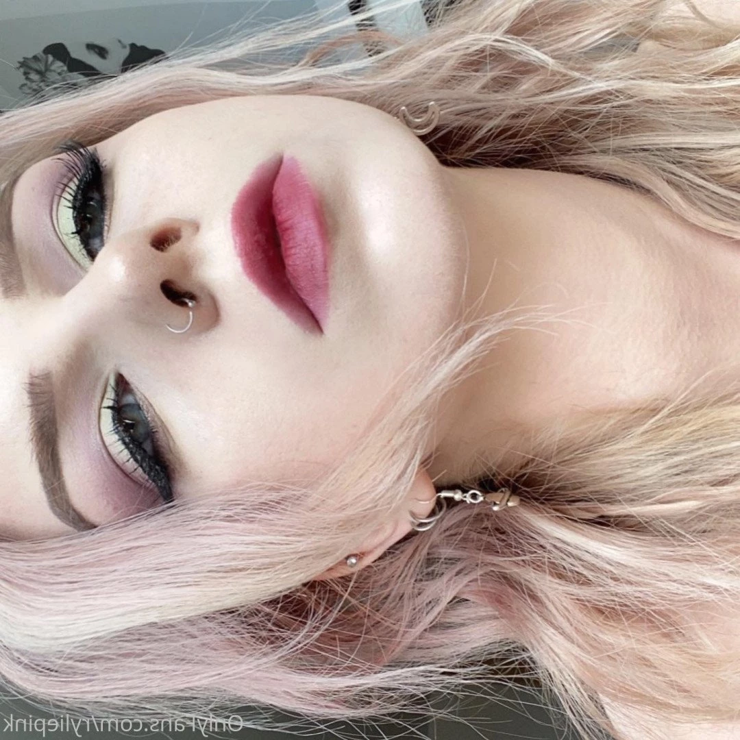 ALT GIRL 💫💕 TOP 0.76% [ ryliepink ] Onlyfans leaked photo 1047978 on Hotleaks.tv