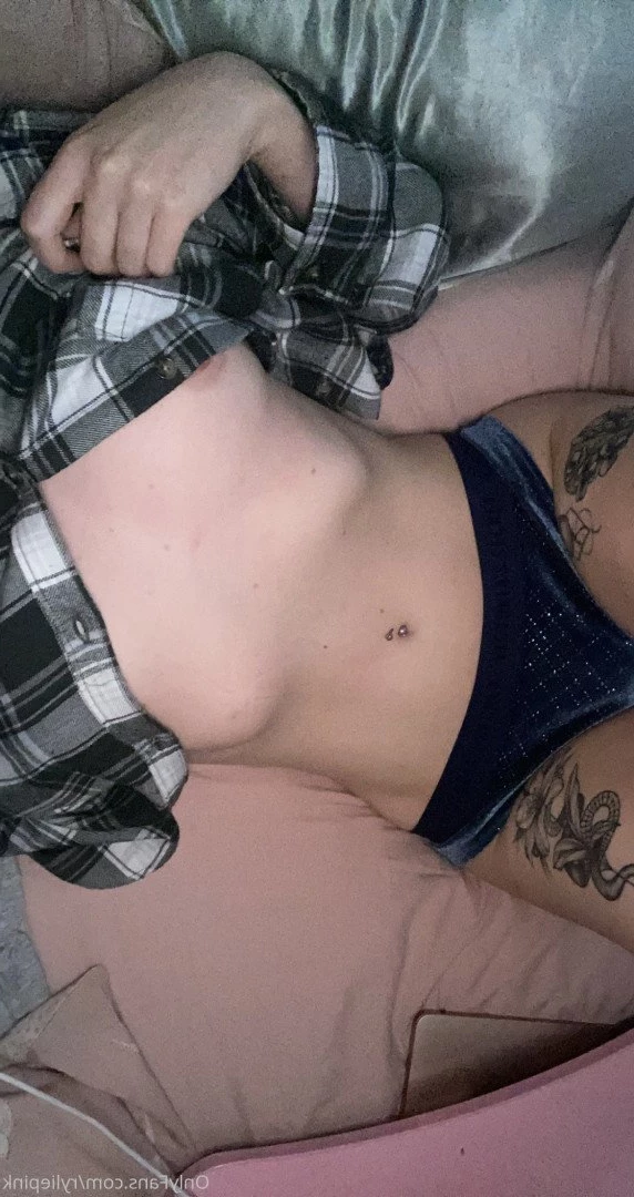 ALT GIRL 💫💕 TOP 0.76% [ ryliepink ] Onlyfans leaked photo 1048012 on Hotleaks.tv