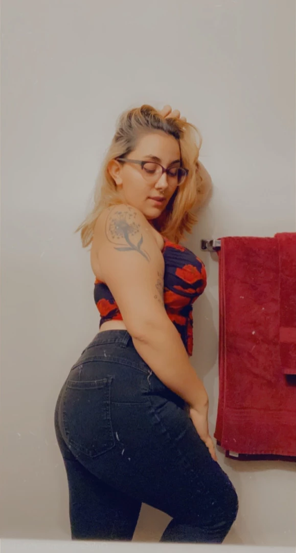 bustybaka0 Onlyfans leaked photo 15992394 on Hotleaks.tv