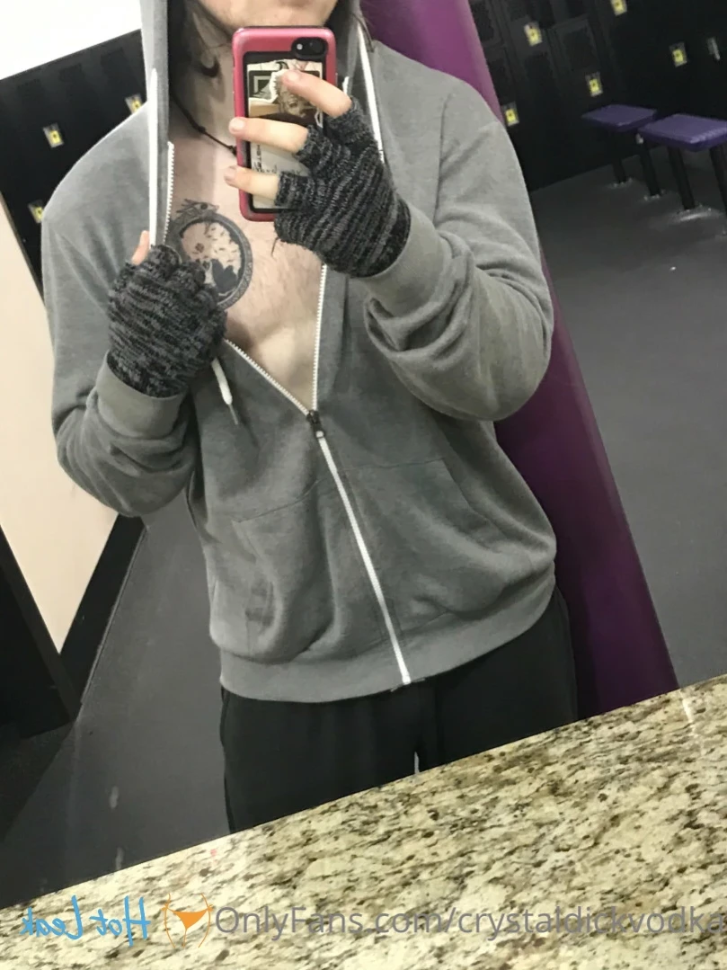 Crystal Dick Vodka [ crystaldickvodka ] Onlyfans leaked photo 15915797 on Hotleaks.tv