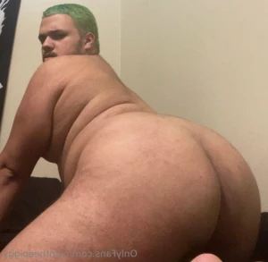 12618052