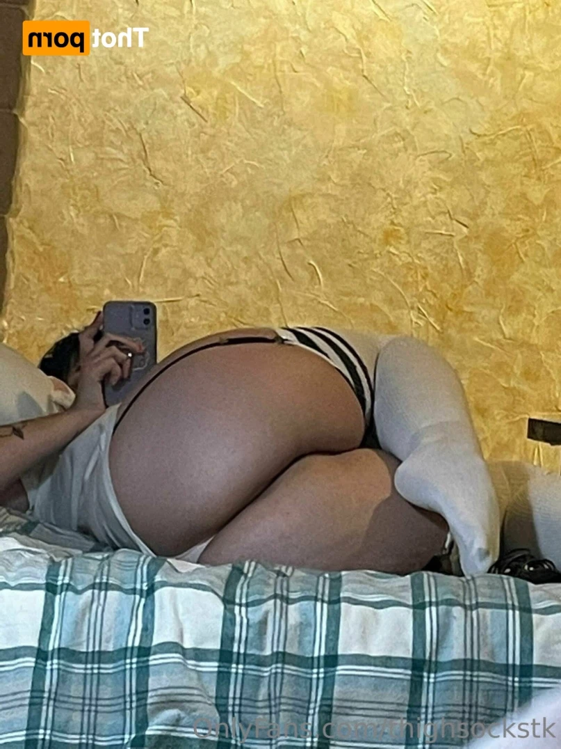 thighsockstk Onlyfans leaked photo 11914338 on Hotleaks.tv