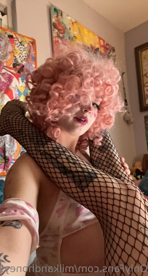 milkandhoney1201 Onlyfans leaked photo 12856767 on Hotleaks.tv
