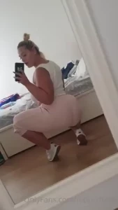 Nicki_thick [ nicki_thick6 ] Onlyfans leaked video 18063552 on Hotleaks.tv