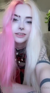 1733306