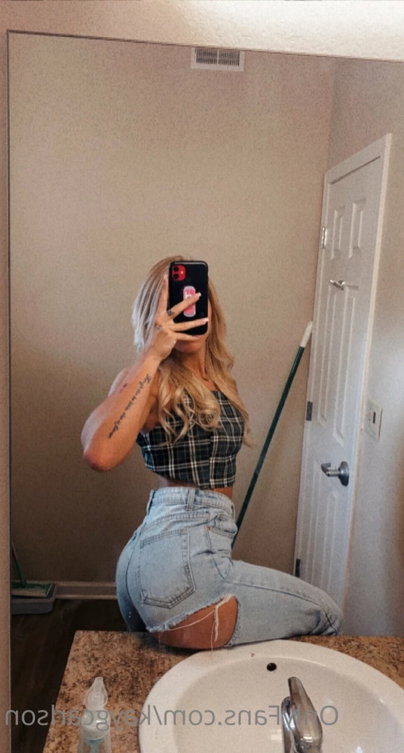 kay ♡ [ kaygcarlson ] Onlyfans leaked photo 14931244 on Hotleaks.tv