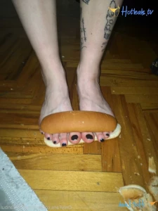 13652346