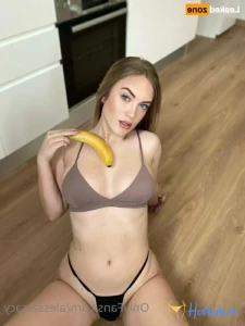 16369540