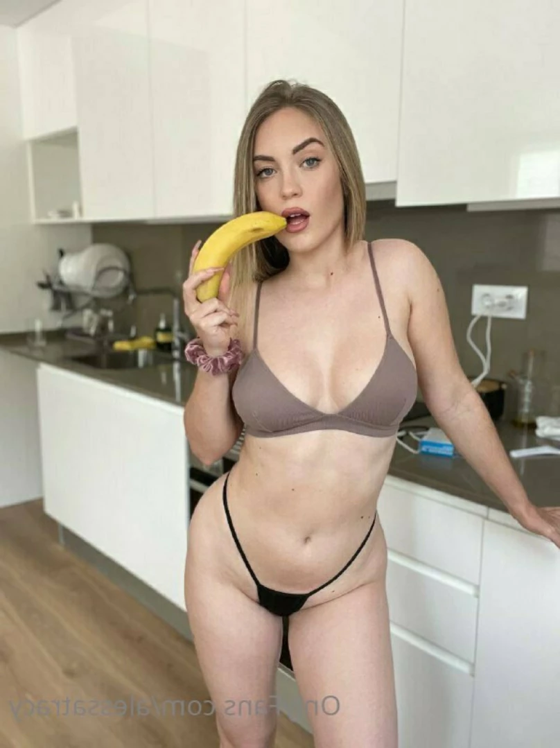 Iris [ irismrt ] Onlyfans leaked photo 16369545 on Hotleaks.tv