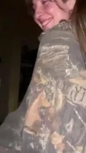 18332186