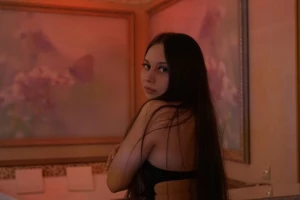 1054383