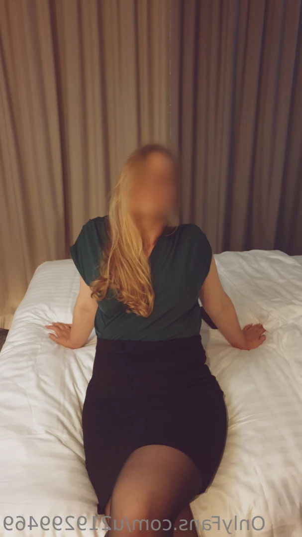 Naughty Wife [ not_so_good_wife ] Onlyfans leaked photo 11967885 on Hotleaks.tv