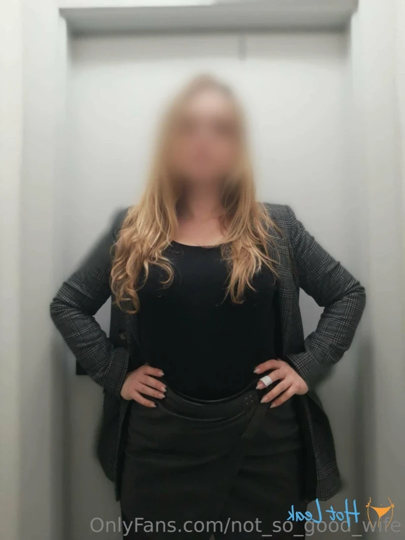 Naughty Wife [ not_so_good_wife ] Onlyfans leaked photo 12728026 on Hotleaks.tv