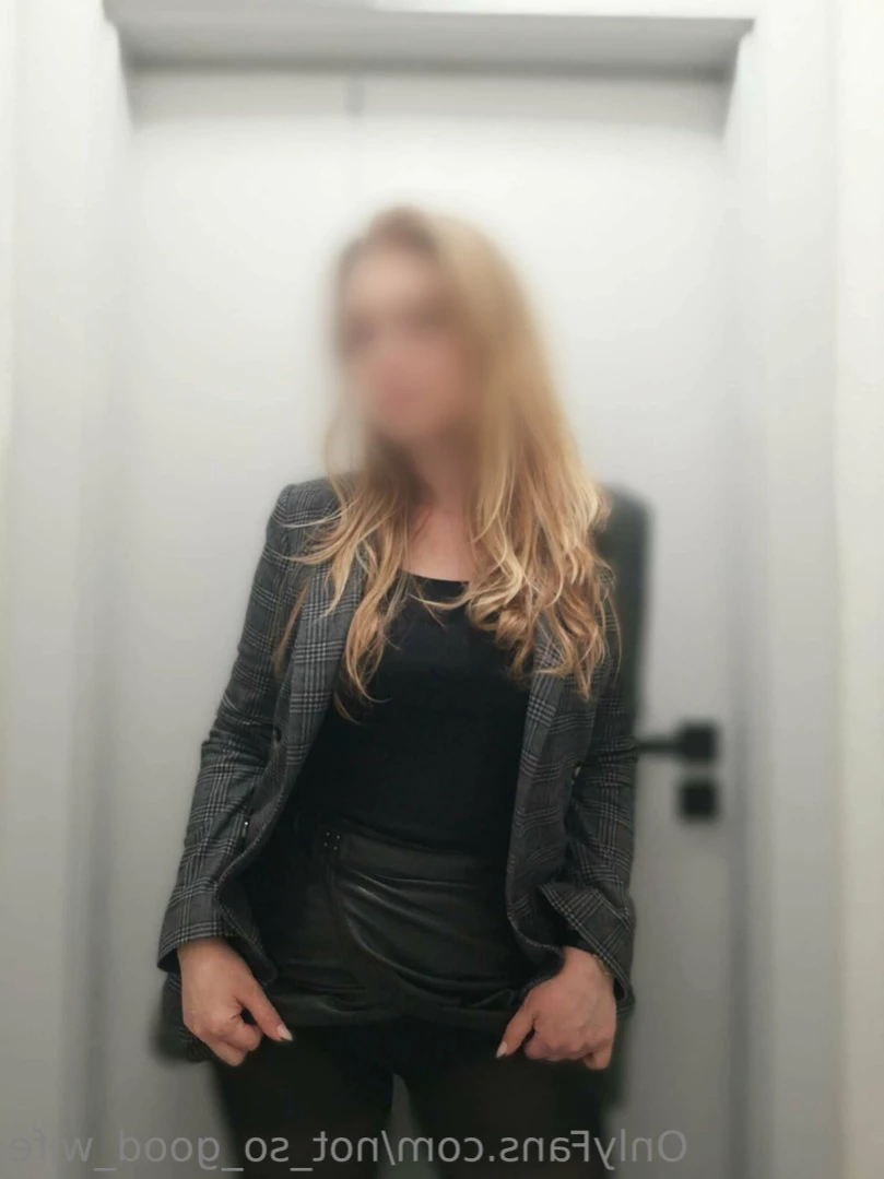 Naughty Wife [ not_so_good_wife ] Onlyfans leaked photo 16399810 on Hotleaks.tv