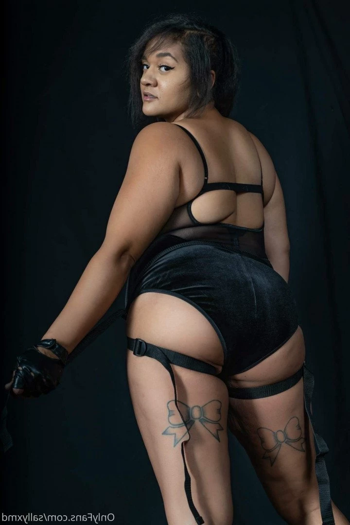 🔝LESBIAN🌈SQ💦RTER⛓DØMME [ sallyxmd ] Onlyfans leaked photo 1054505 on Hotleaks.tv