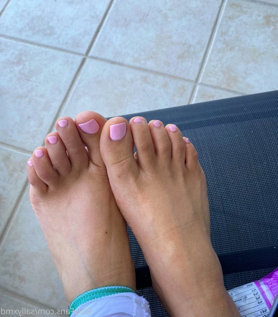 🔝LESBIAN🌈SQ💦RTER⛓DØMME [ sallyxmd ] Onlyfans leaked photo 1054537 on Hotleaks.tv