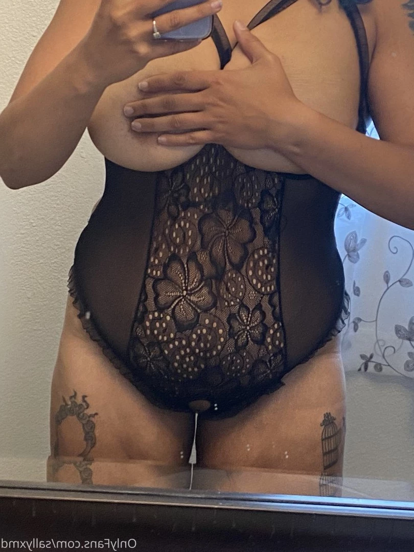 🔝LESBIAN🌈SQ💦RTER⛓DØMME [ sallyxmd ] Onlyfans leaked photo 1054618 on Hotleaks.tv