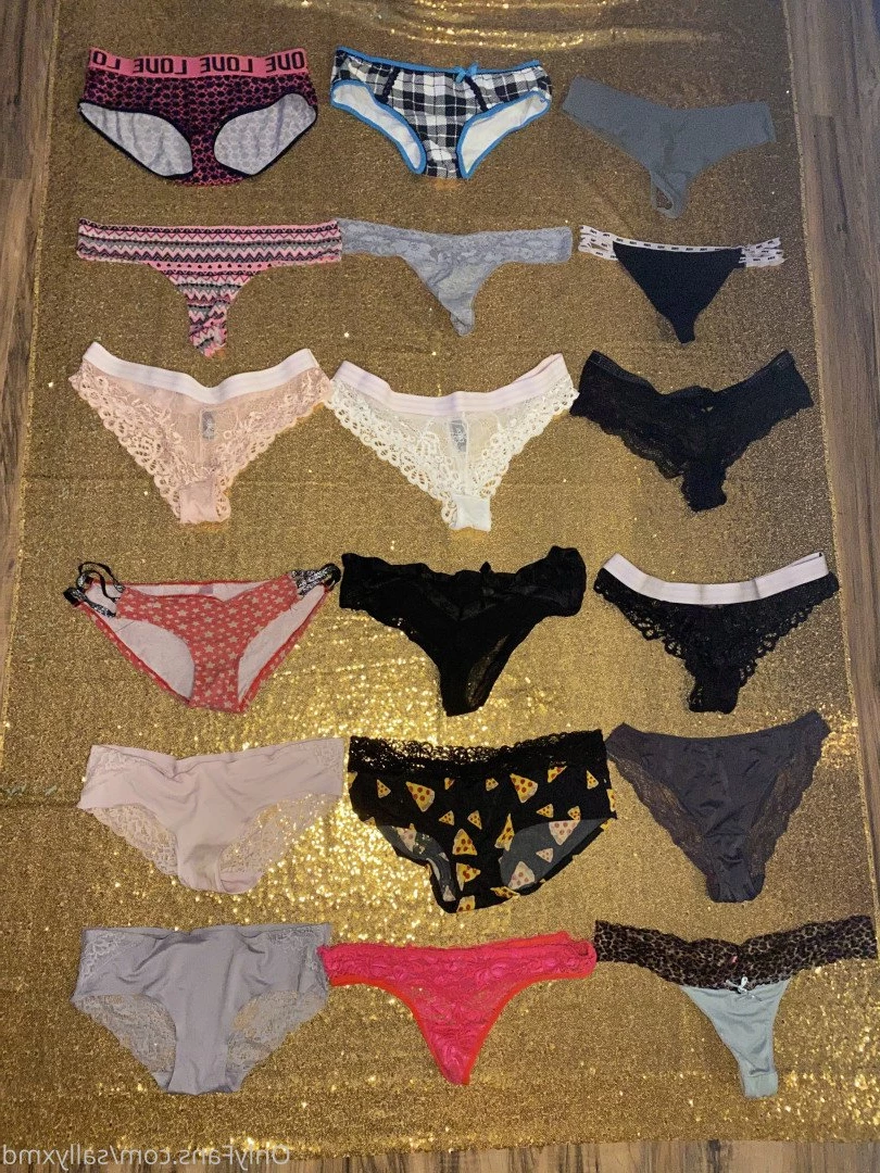 🔝LESBIAN🌈SQ💦RTER⛓DØMME [ sallyxmd ] Onlyfans leaked photo 1054629 on Hotleaks.tv
