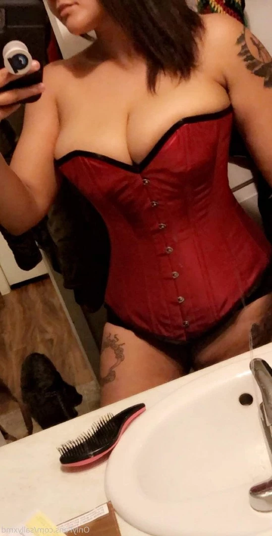 🔝LESBIAN🌈SQ💦RTER⛓DØMME [ sallyxmd ] Onlyfans leaked photo 1054735 on Hotleaks.tv