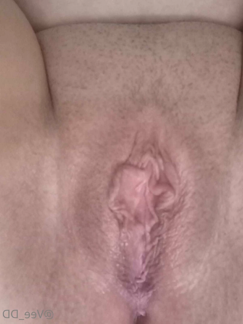 VEE DD [ u133892692 ] Onlyfans leaked photo 13216589 on Hotleaks.tv