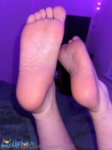 10975466