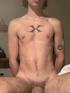 18151832