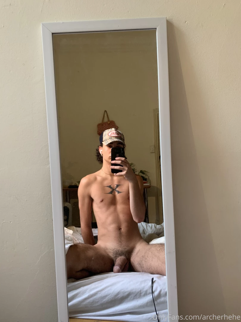 archie [ archerhehe ] Onlyfans leaked photo 18153410 on Hotleaks.tv