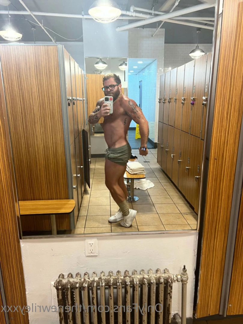 TheNewRiley [ thenewrileyxxx ] Onlyfans leaked photo 15597743 on Hotleaks.tv