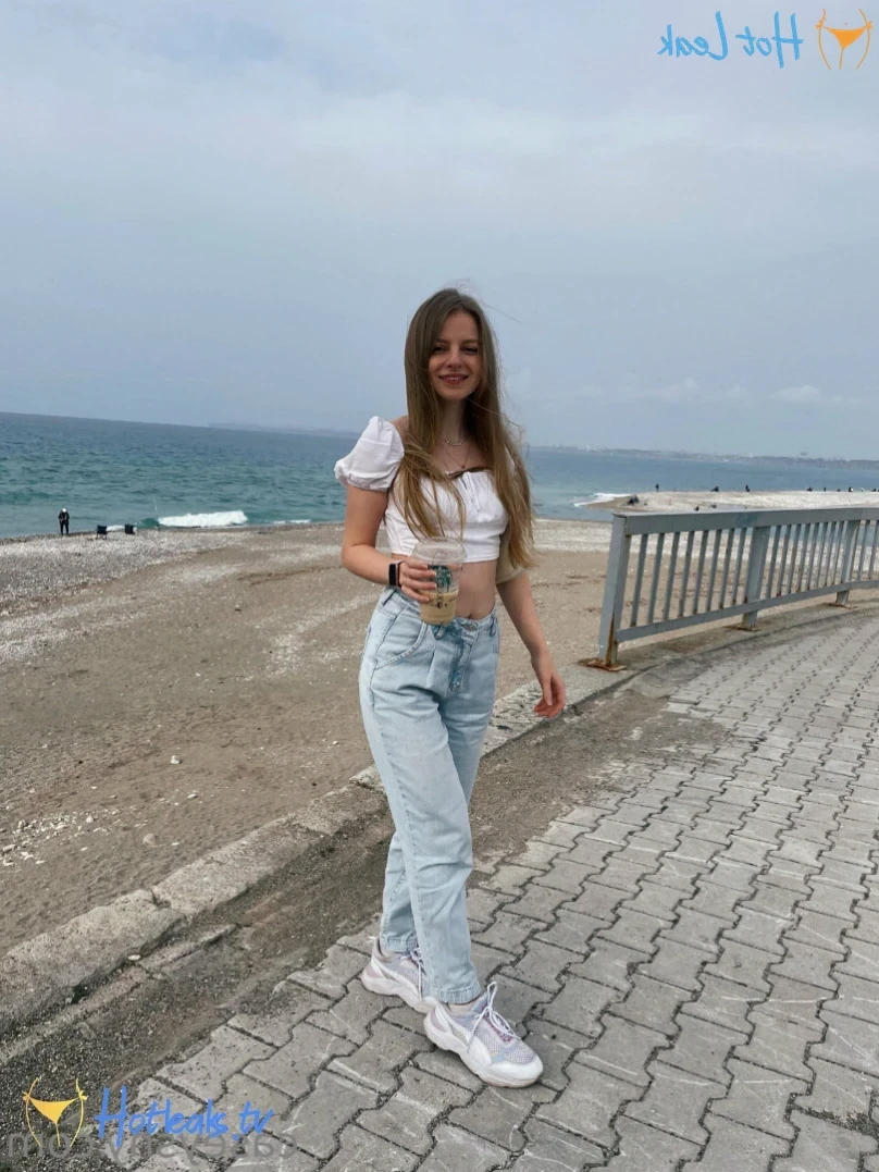 Casey 💛 [ caseyshy ] Onlyfans leaked photo 13365366 on Hotleaks.tv
