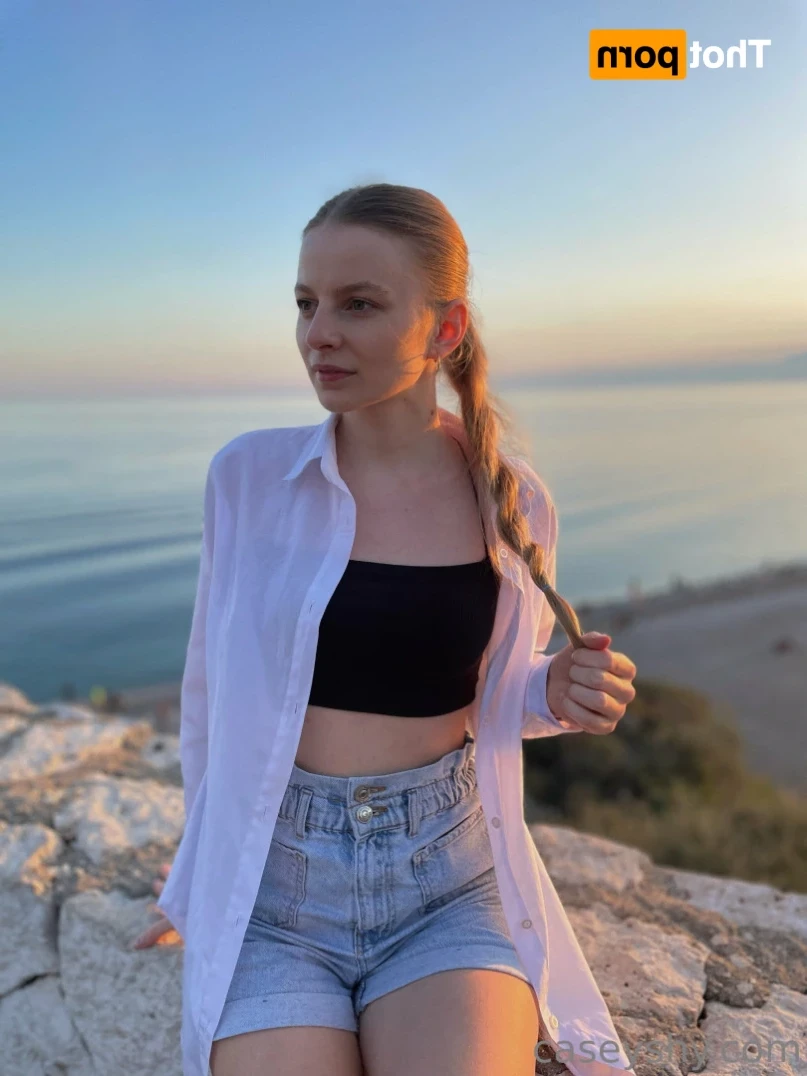 Casey 💛 [ caseyshy ] Onlyfans leaked photo 14157866 on Hotleaks.tv