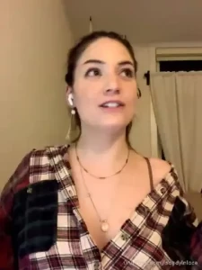 Sandy InLace (VIP) [ sandyinlace ] Onlyfans leaked video 18367303 on Hotleaks.tv