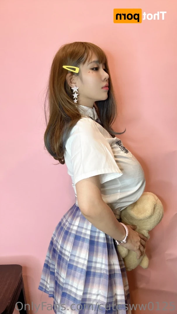 洪蓉Yoyo🌺 [ cutesww_0125 ] Onlyfans leaked photo 16167522 on Hotleaks.tv