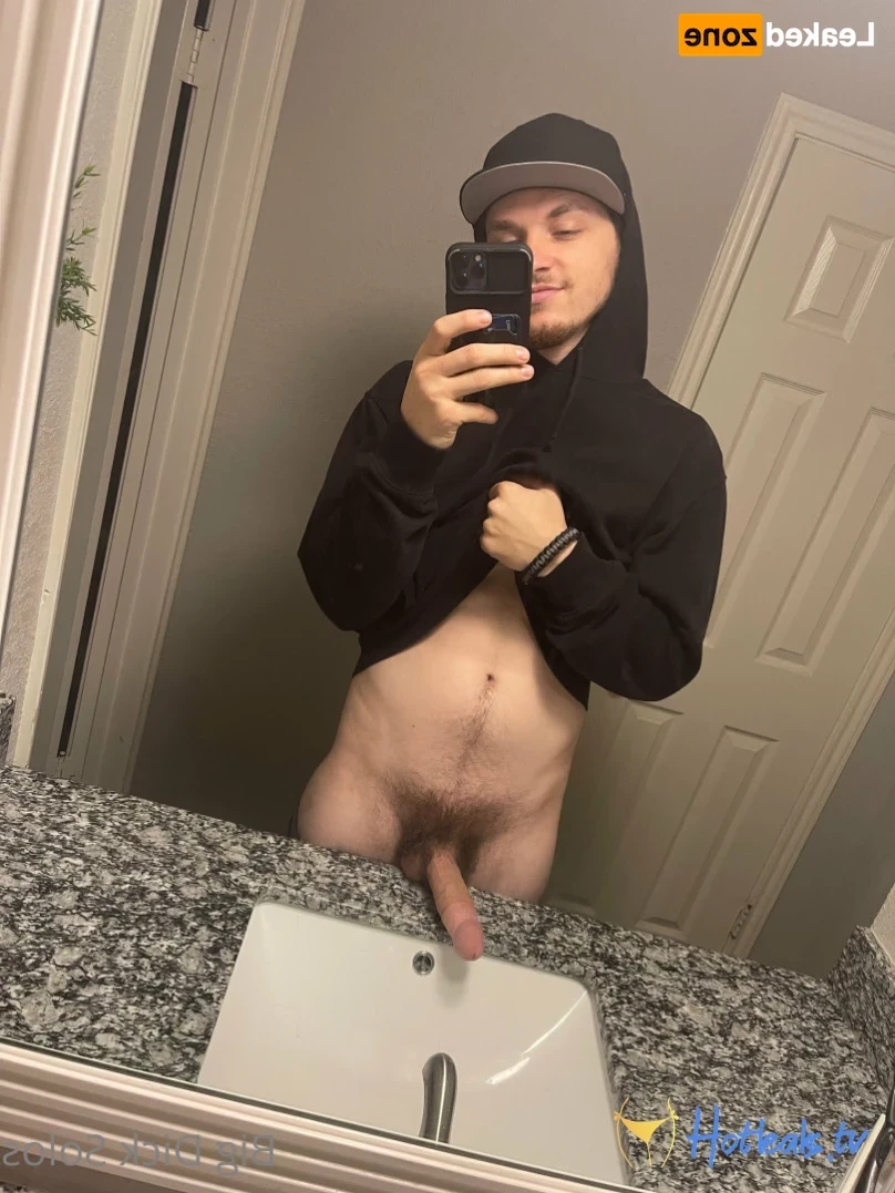 bigdicksolos Onlyfans leaked photo 15532820 on Hotleaks.tv