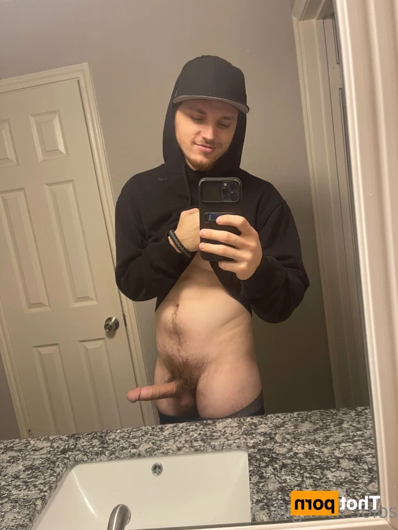 bigdicksolos Onlyfans leaked photo 15575528 on Hotleaks.tv