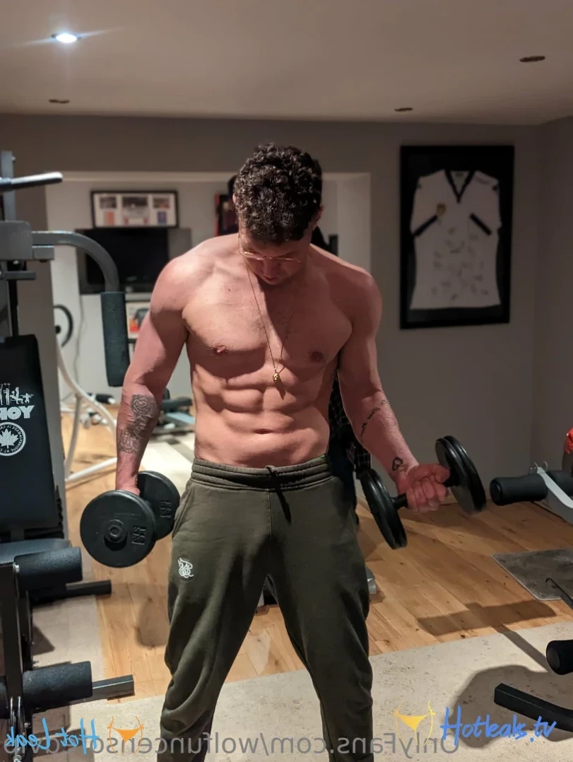 WOLF VIP [ wolfuncensoredvip ] Onlyfans leaked photo 12706801 on Hotleaks.tv