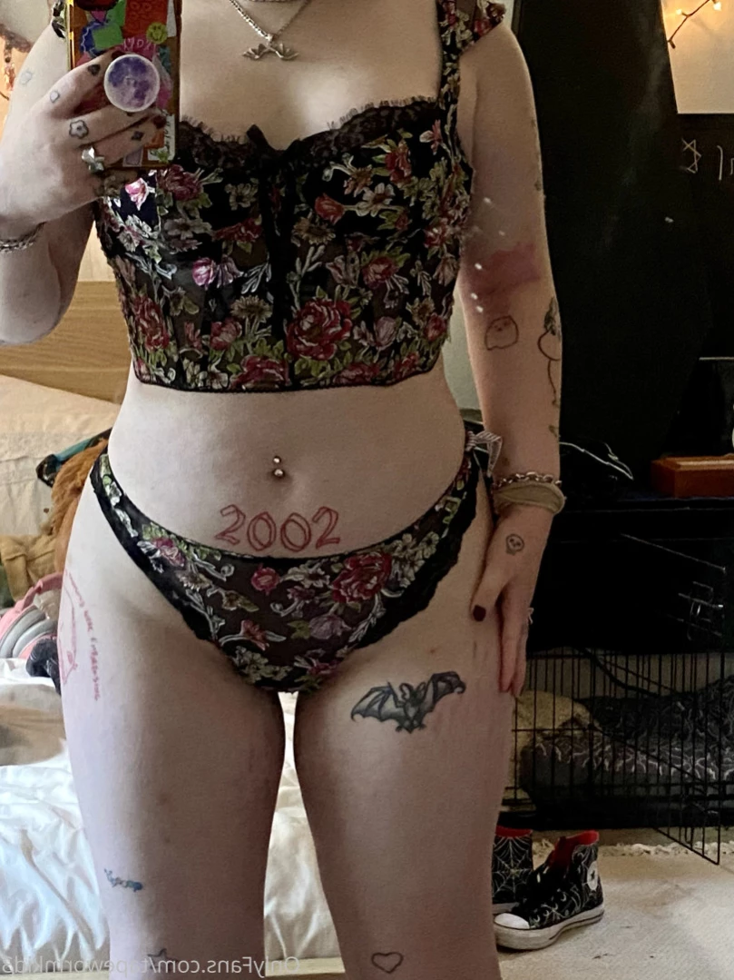 Bella [ tapewormkid3 ] Onlyfans leaked photo 12051330 on Hotleaks.tv