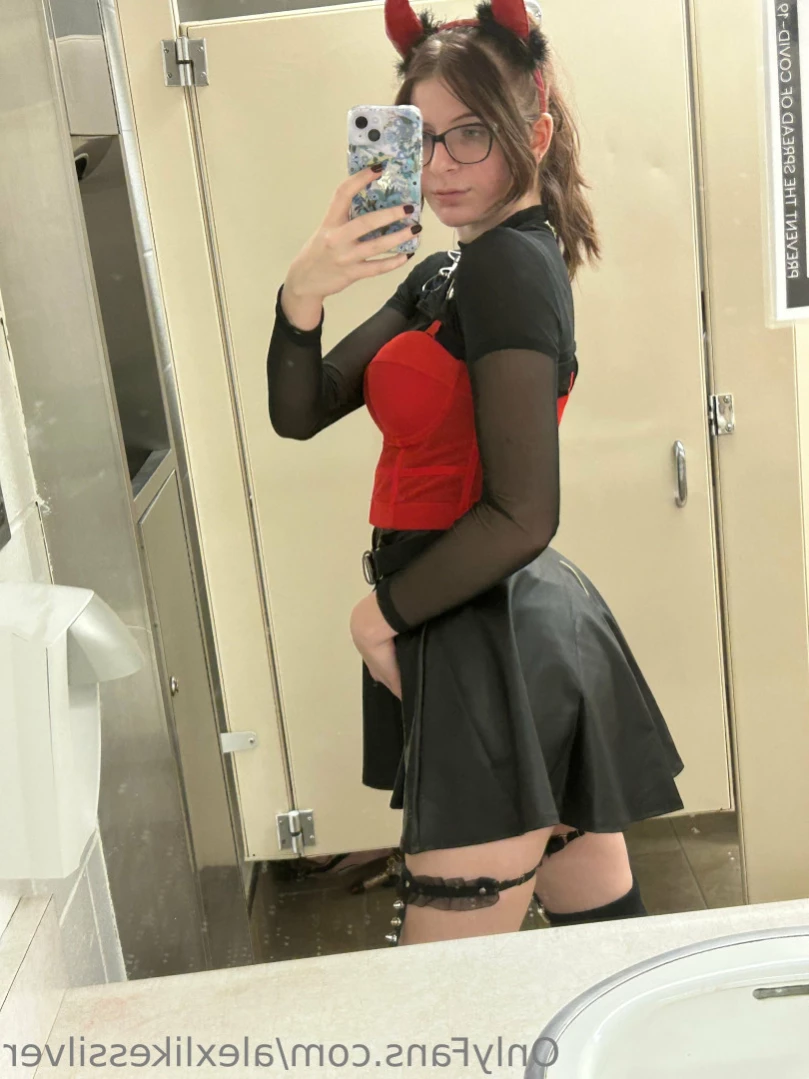 alexlikessilver Onlyfans leaked photo 16370481 on Hotleaks.tv